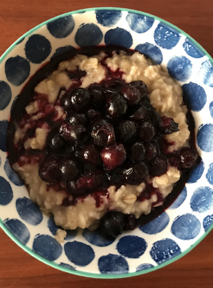 Hot oatmeal breakfast with blueberries